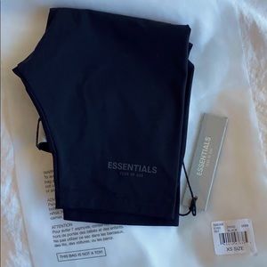 Essentials Biker Short